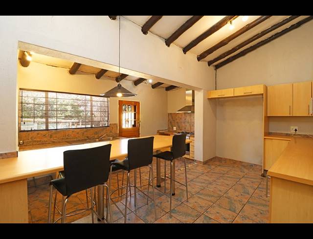 4 BEDROOM HOUSE FOR SALE IN WELTEVREDEN PARK